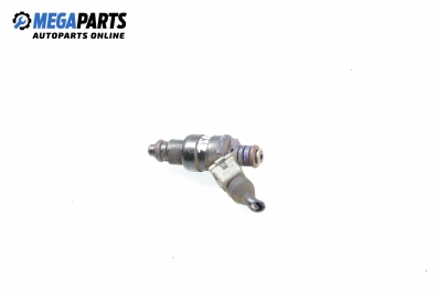 Gasoline fuel injector for Renault Megane I 1.6, 75 hp, hatchback, 5 doors, 1997