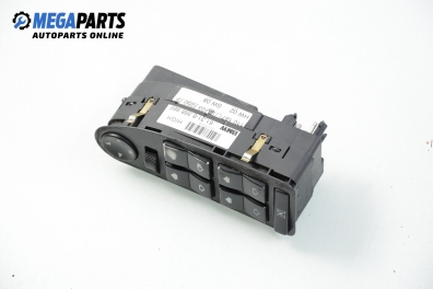 Butoane geamuri și de reglare a oglinzilor for BMW 5 (E39) 2.0, 150 hp, sedan automatic, 1998 № BMW 61.31-8 368 986