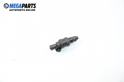 Gasoline fuel injector for Volkswagen Passat (B5; B5.5) 1.8 T, 150 hp, station wagon, 1999