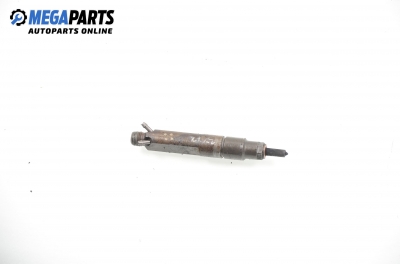 Diesel fuel injector for Volkswagen Passat (B5; B5.5) 1.9 TDI, 110 hp, station wagon, 1999 № 028130201T