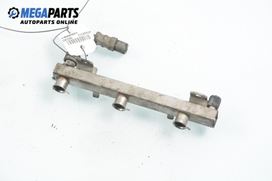 Fuel rail for Opel Corsa C 1.0, 60 hp, hatchback, 5 doors, 2008