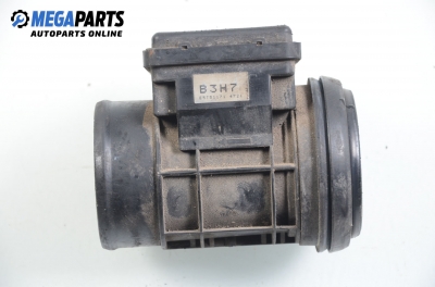 Debitmetru pentru Mazda 323 (BA) 1.5 16V, 88 cp, hatchback, 5 uși, 1995 № E5T51171