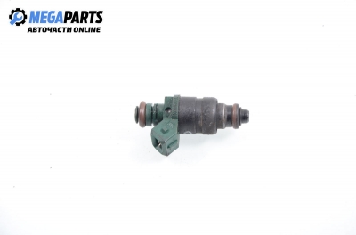 Gasoline fuel injector for Volkswagen Sharan (1995-2000) 2.0, minivan