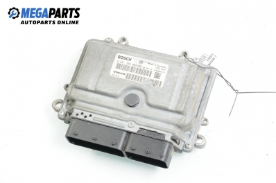 ECU for Volvo V50 2.5 T5 AWD, 220 hp automatic, 2004 № Bosch 0 261 209 009