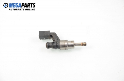 Gasoline fuel injector for Volkswagen Polo (9N) 1.4 FSI, 86 hp, hatchback, 2006