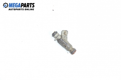 Gasoline fuel injector for Mercedes-Benz M-Class W163 4.3, 272 hp automatic, 1999