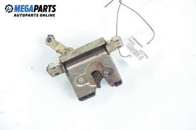 Trunk lock for Opel Astra F 1.6 16V, 100 hp, station wagon, 1996