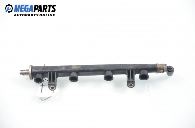 Fuel rail for Fiat Brava 1.2 16V, 82 hp, 5 doors, 1999