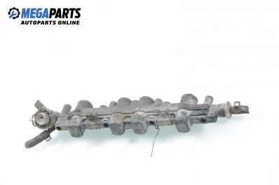 Fuel rail for Volkswagen Golf III 2.0, 115 hp, hatchback, 3 doors automatic, 1993