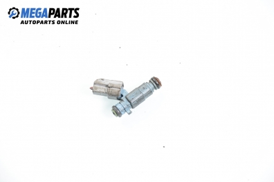 Gasoline fuel injector for Hyundai Santa Fe 2.4 16V 4x4, 146 hp, 2001