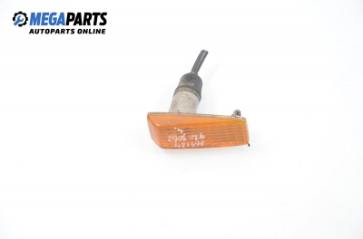 Semnalizator pentru Mercedes-Benz 124 (W/S/C/A/V) 2.0, 118 cp, combi, 1992