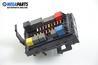 Fuse box for Alfa Romeo 155 1.7 T.Spark, 115 hp, 1995