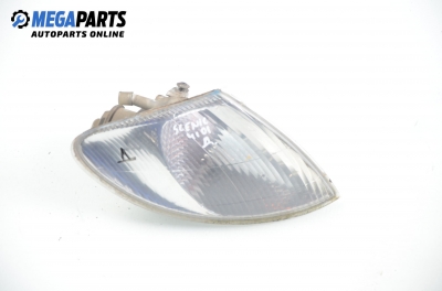 Blinker for Renault Megane Scenic 1.9 dT, 90 hp, 1997, position: right