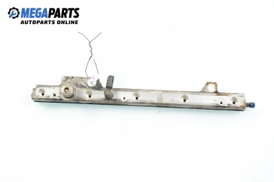 Fuel rail for Volvo S70/V70 2.3 T5, 250 hp, station wagon automatic, 2000