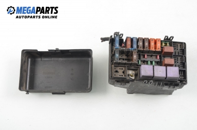 Fuse box for Renault Espace IV 2.2 dCi, 150 hp, 2003