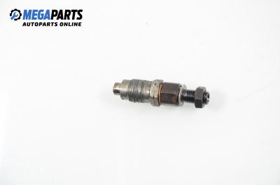 Diesel fuel injector for Toyota Avensis 2.0 TD, 90 hp, station wagon, 2000