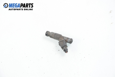 Gasoline fuel injector for Land Rover Range Rover III 4.4 4x4, 286 hp automatic, 2002