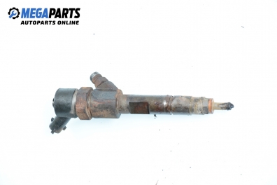 Diesel fuel injector for Renault Scenic II 1.9 dCi, 120 hp, 2004 № Bosch 0 445 110 110