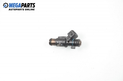 Gasoline fuel injector for Peugeot 206 1.4, 75 hp, hatchback, 2002