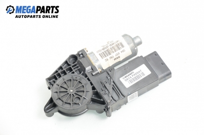 Antriebsmotor el. fensterheber for Volkswagen Passat (B5; B5.5) 1.9 TDI, 110 hp, combi, 1998, position: rechts, vorderseite № 3B4 837 752 EE