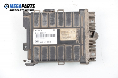 ECU for Volkswagen Passat 1.8, 90 hp, station wagon, 1992 № 0 261 200 271