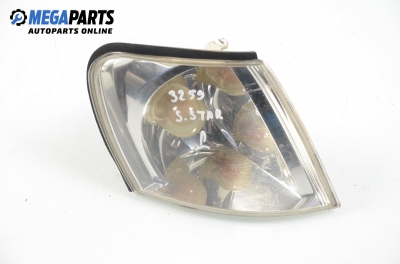 Blinker for Mitsubishi Space Star 1.9 Di-D, 102 hp, 2001, position: right