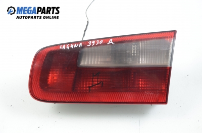 Inner tail light for Renault Laguna II (X74) 2.2 dCi, 150 hp, hatchback, 2003, position: right