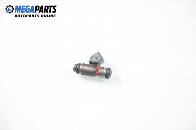 Gasoline fuel injector for Volkswagen Lupo 1.4 16V, 75 hp, 2003