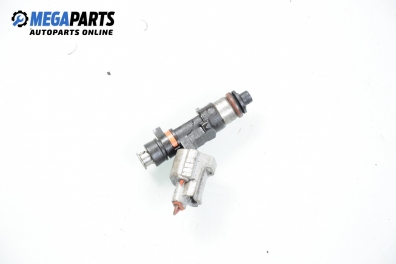 Gasoline fuel injector for Nissan Micra (K12) 1.2 16V, 65 hp, hatchback automatic, 2003