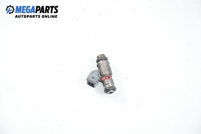 Gasoline fuel injector for Volkswagen Lupo 1.4 16V, 75 hp, 2003