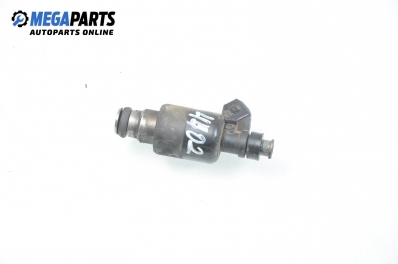 Gasoline fuel injector for Opel Corsa B 1.4 16V, 90 hp, 3 doors, 1996