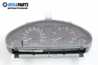 Instrument cluster for Mitsubishi Space Star 1.9 Di-D, 102 hp, 2001