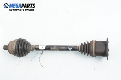 Antriebswelle für Audi A8 (D3) 3.0, 220 hp automatik, 2004, position: rechts