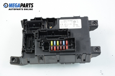 Fuse box for Fiat Grande Punto 1.3 D Multijet, 75 hp, hatchback, 2006 № 00517187860