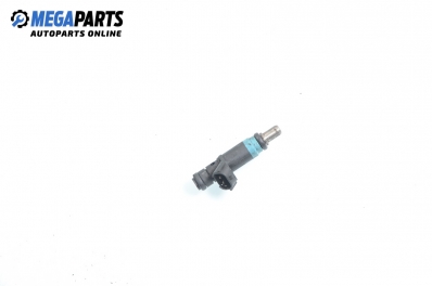 Gasoline fuel injector for Audi A4 (B6) 2.0, 130 hp, station wagon automatic, 2002