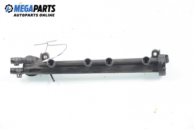 Fuel rail for Audi A3 (8L) 1.6, 101 hp, 3 doors, 1997