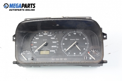 Bloc instrumente de bord pentru Volkswagen Golf III 1.9 TD, 75 cp, 3 uși, 1993 № 5 3923 247