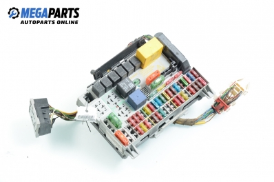 Fuse box for Opel Astra G 1.7 DTI, 75 hp, station wagon, 2001