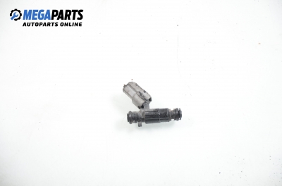 Gasoline fuel injector for Hyundai Accent 1.3, 75 hp, hatchback, 5 doors, 2001