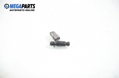 Gasoline fuel injector for Hyundai Accent 1.3, 75 hp, hatchback, 5 doors, 2001