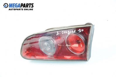 Inner tail light for Seat Cordoba (6L) 1.4 16V, 75 hp, 2003, position: right