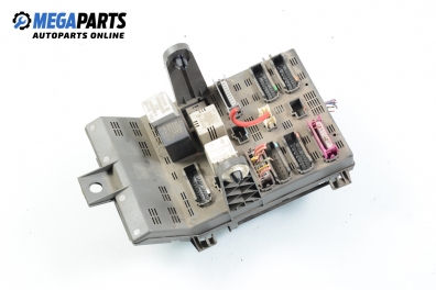 Sicherungskasten for Renault Laguna I (B56; K56) 2.0, 114 hp, hecktür, 5 türen, 1998
