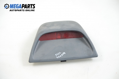 Central tail light for Toyota Avensis 1.8 VVT-i, 129 hp, sedan, 2001