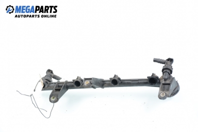 Fuel rail for Renault Megane Scenic 1.6, 90 hp, 1998