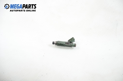 Gasoline fuel injector for Toyota Avensis 1.8 VVT-i, 129 hp, sedan, 2001