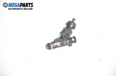 Gasoline fuel injector for Peugeot 206 1.1, 60 hp, hatchback, 3 doors, 2000