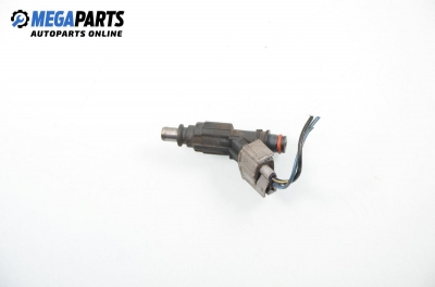 Benzineinspritzdüse for Toyota Corolla (E120; E130) 1.6 VVT-i, 110 hp, hecktür, 2007