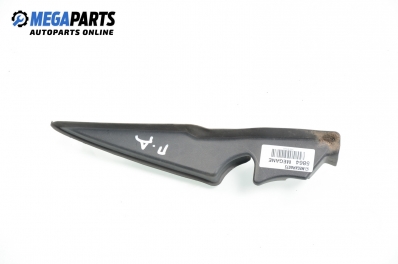 Material profilat parbriz for Renault Megane II 1.9 dCi, 120 hp, hatchback, 2003, position: fața