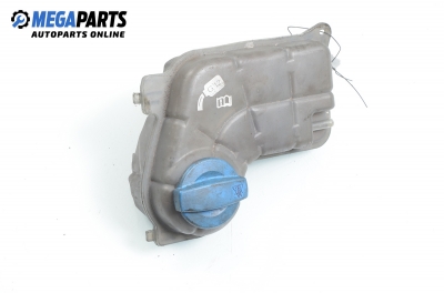 Behälter für frostschutzmittel for Audi A4 (B6) 2.0, 130 hp, sedan, 2001