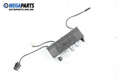 Amplificator antenă pentru BMW 5 (E39) 2.0, 150 cp, sedan, 1997 № BMW 65.24-8 352 489